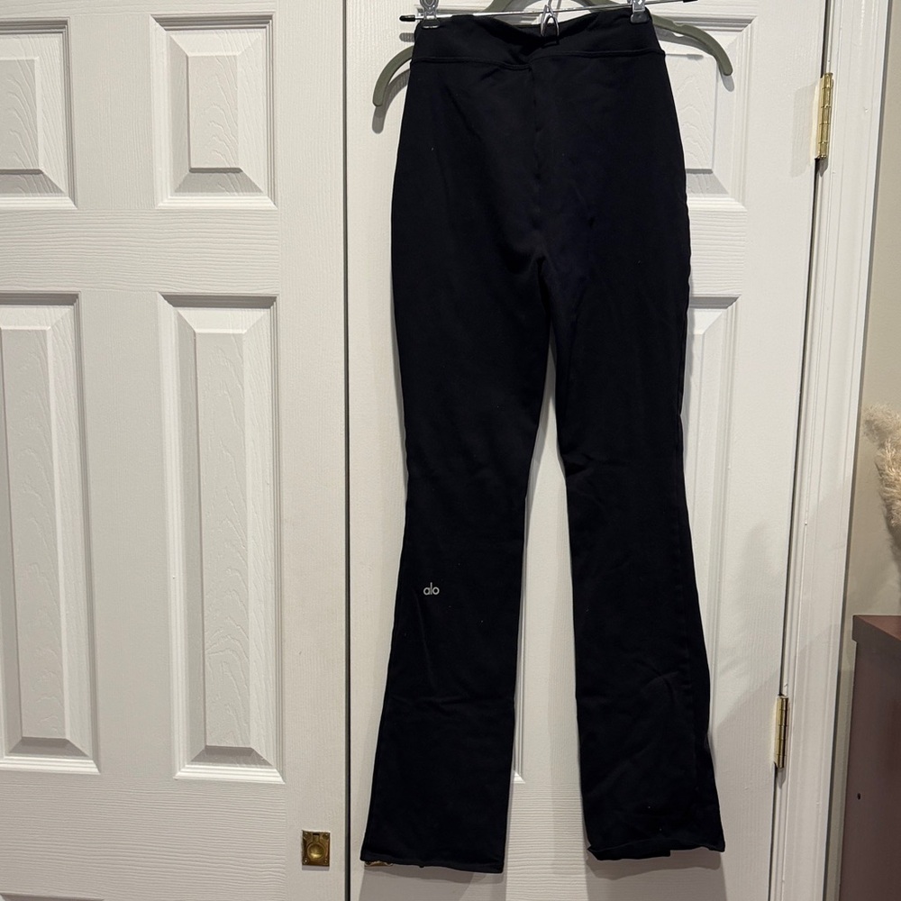 Alo High-Waist Flare Leggings - Black